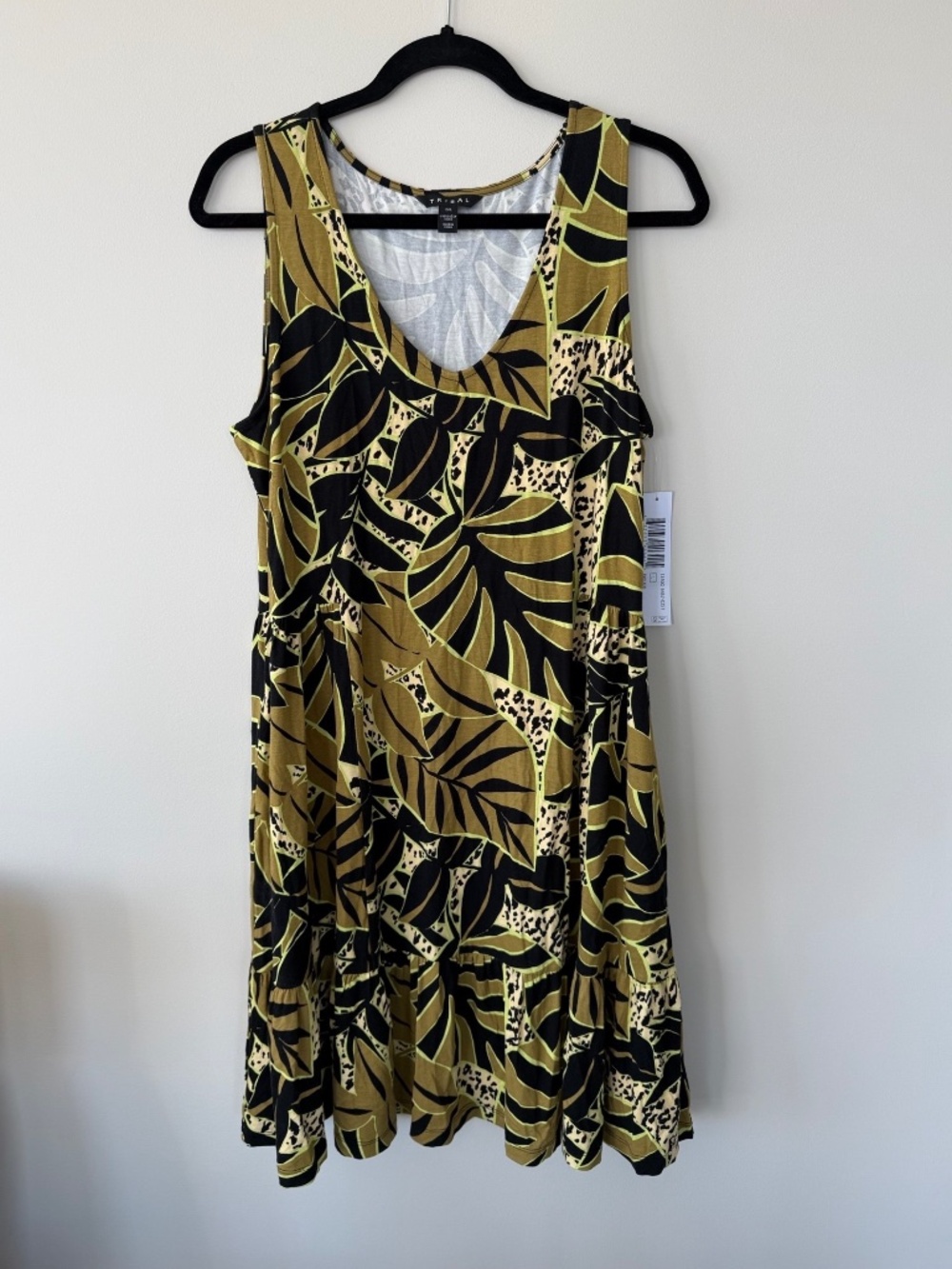 NWT Tribal Tropical Leaf Print Sleeveless Swing Dress Large